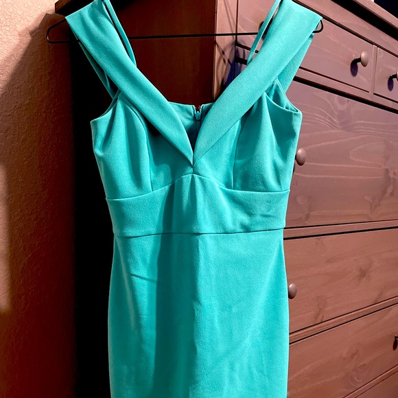 Le chateau teale dress above the knee - Picture 1 of 1